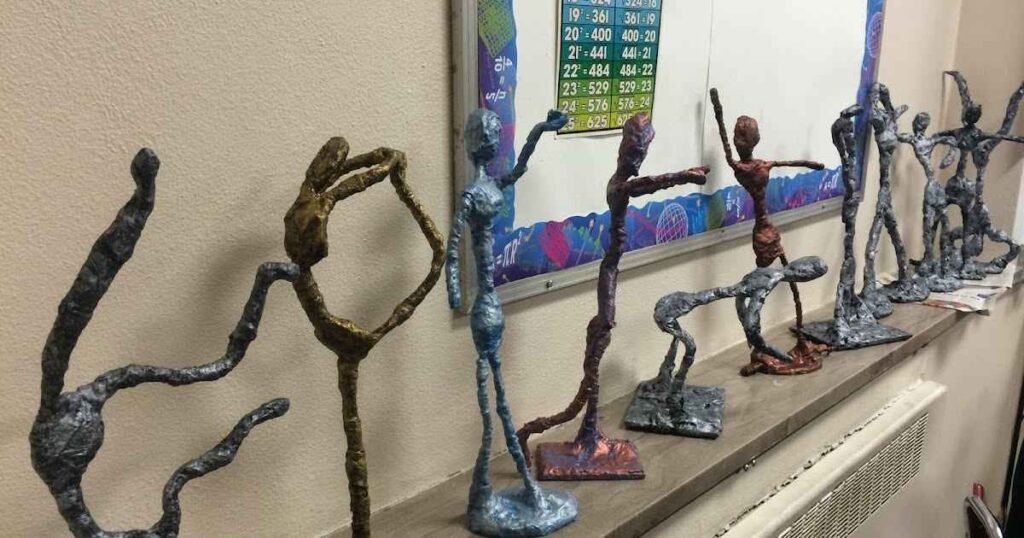 Desk Figurines / Sculptures