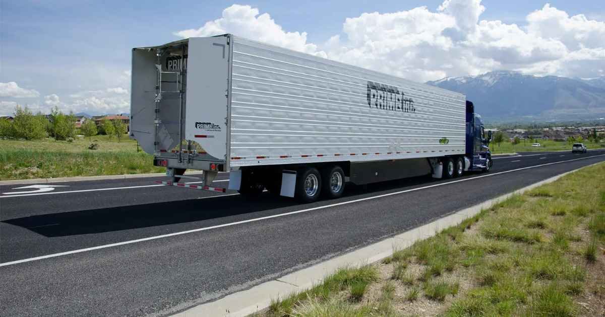  Semi-Truck Trailer 
